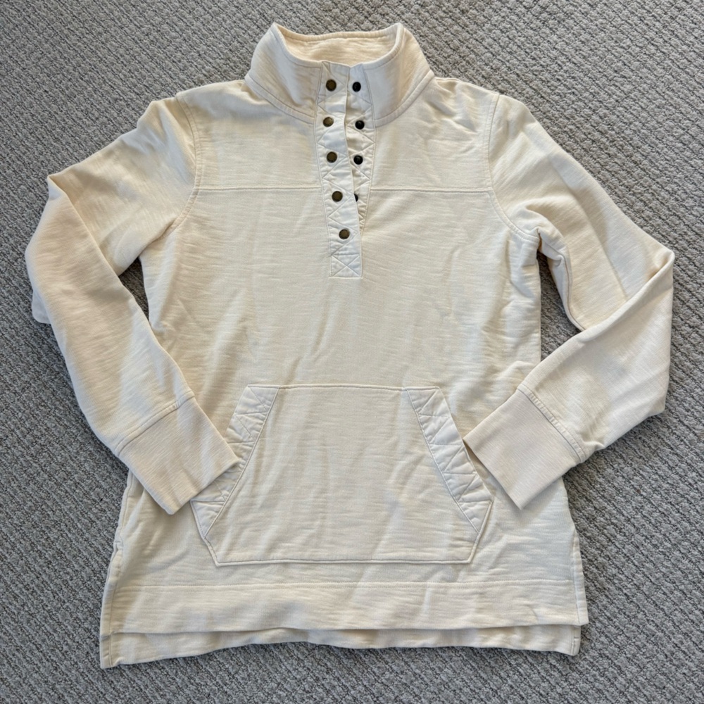 L.L. Bean Women’s XS Cream Snap Placket Pullover Quilted Pocket Top